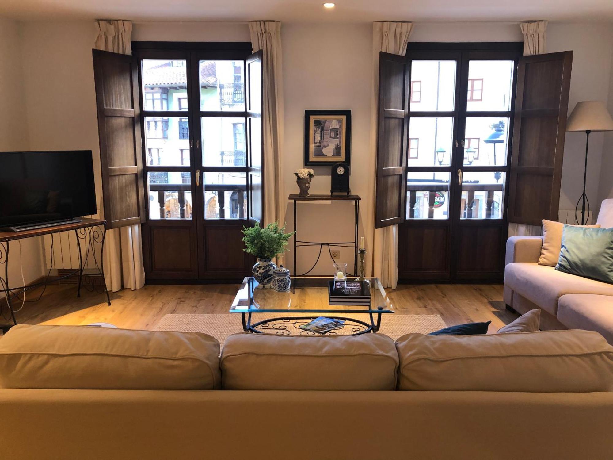 La Plaza De Llanes, Plaza Parres Sobrino, 6 Apartment Ngoại thất bức ảnh